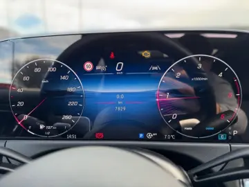 MERCEDES-BENZ E 220 d Avantgarde Pano Standhzg DISTR&hellip;