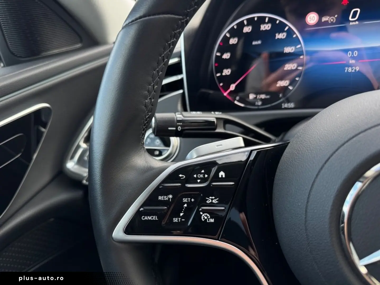 MERCEDES-BENZ E 220 d Avantgarde Pano Standhzg DISTR&hellip;