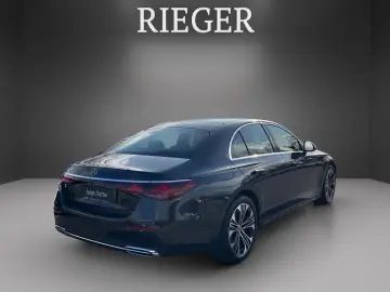 MERCEDES-BENZ E 200 Avantgarde 360  4xSHZ Digital Li…