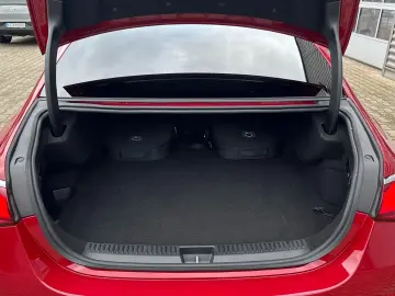 MERCEDES-BENZ E 300 de AMG Line Night Airmatic 360 -…