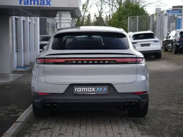 PORSCHE E-Hybrid Coupé INNODRIV-PANO-SPORTABGAS-21SYPDER