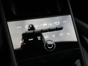 PORSCHE E-Hybrid Coupé INNODRIV-PANO-SPORTABGAS-21SYPDER