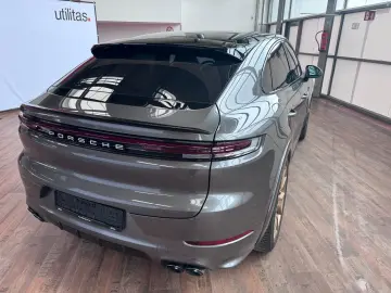 PORSCHE E-Hybrid Coupé   InnoDrive   BOSE   Matrix   21