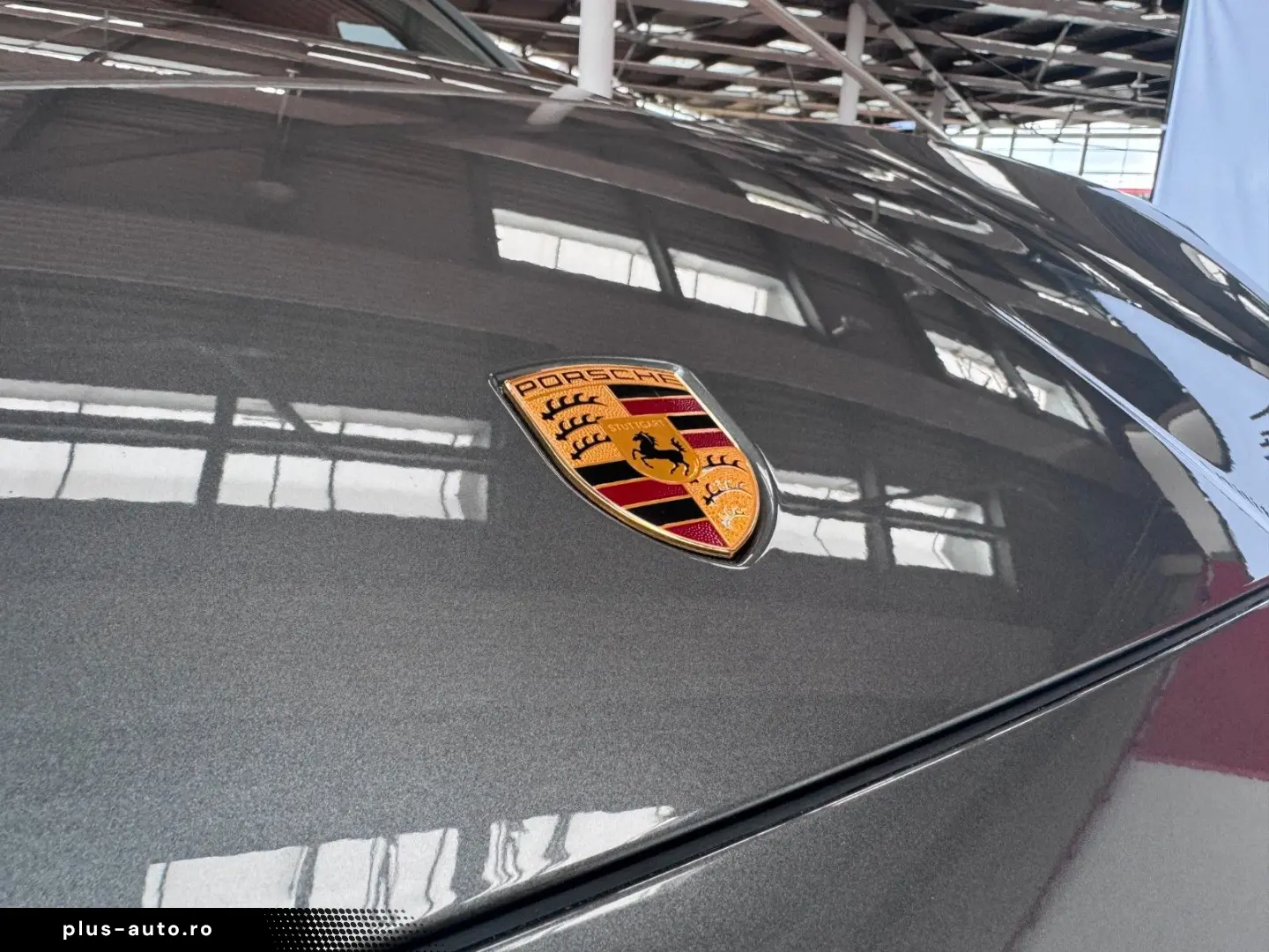 PORSCHE E-Hybrid Coupé   InnoDrive   BOSE   Matrix   21