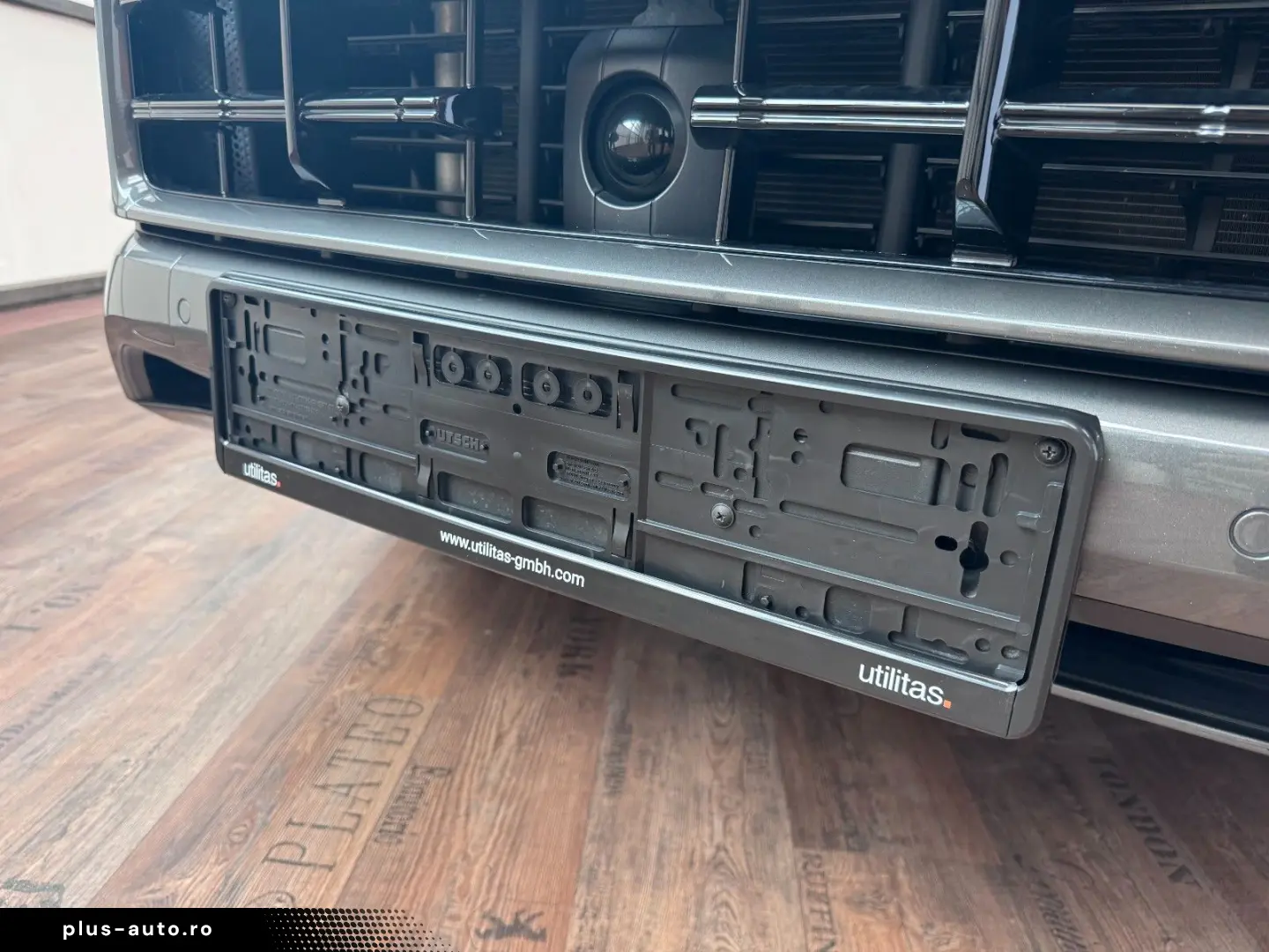 PORSCHE E-Hybrid Coupé   InnoDrive   BOSE   Matrix   21