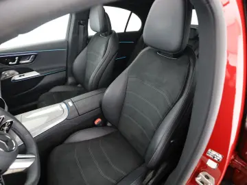 MERCEDES-BENZ E 400 e 4M AMG Premium  Airmatic Pano …