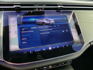 MERCEDES-BENZ E 200 Avantgarde Advanced  Distronic L…