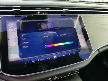 MERCEDES-BENZ E 200 Avantgarde Advanced  Distronic L…