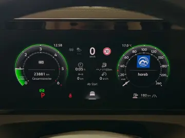 VW Tiguan 2.0 TDI 4M R-Line AHK ACC HUD LED IQDriv