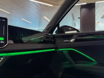 VW Tiguan 2.0 TDI 4M R-Line AHK ACC HUD LED IQDriv