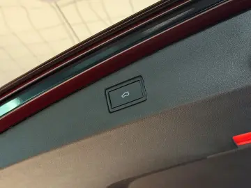 VW Tiguan 2.0 TDI 4M R-Line AHK ACC HUD LED IQDriv