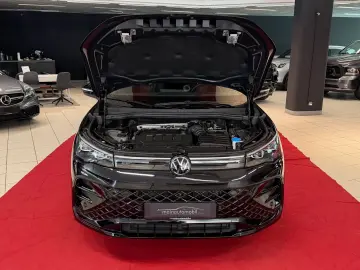 VW Tiguan 2.0 TDI 4M R-Line AHK ACC HUD LED IQDriv