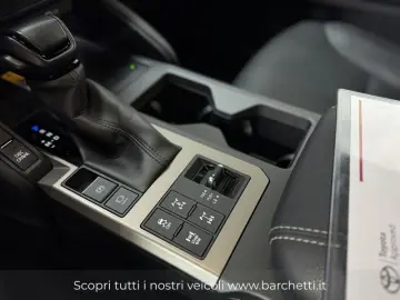 TOYOTA Toyota Land Cruiser 2.8 D Lounge A T