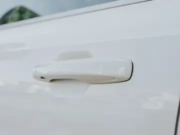 Volvo XC90 T8 PHEV 7 Locuri H&K 360 HUD Panoramic Keyless