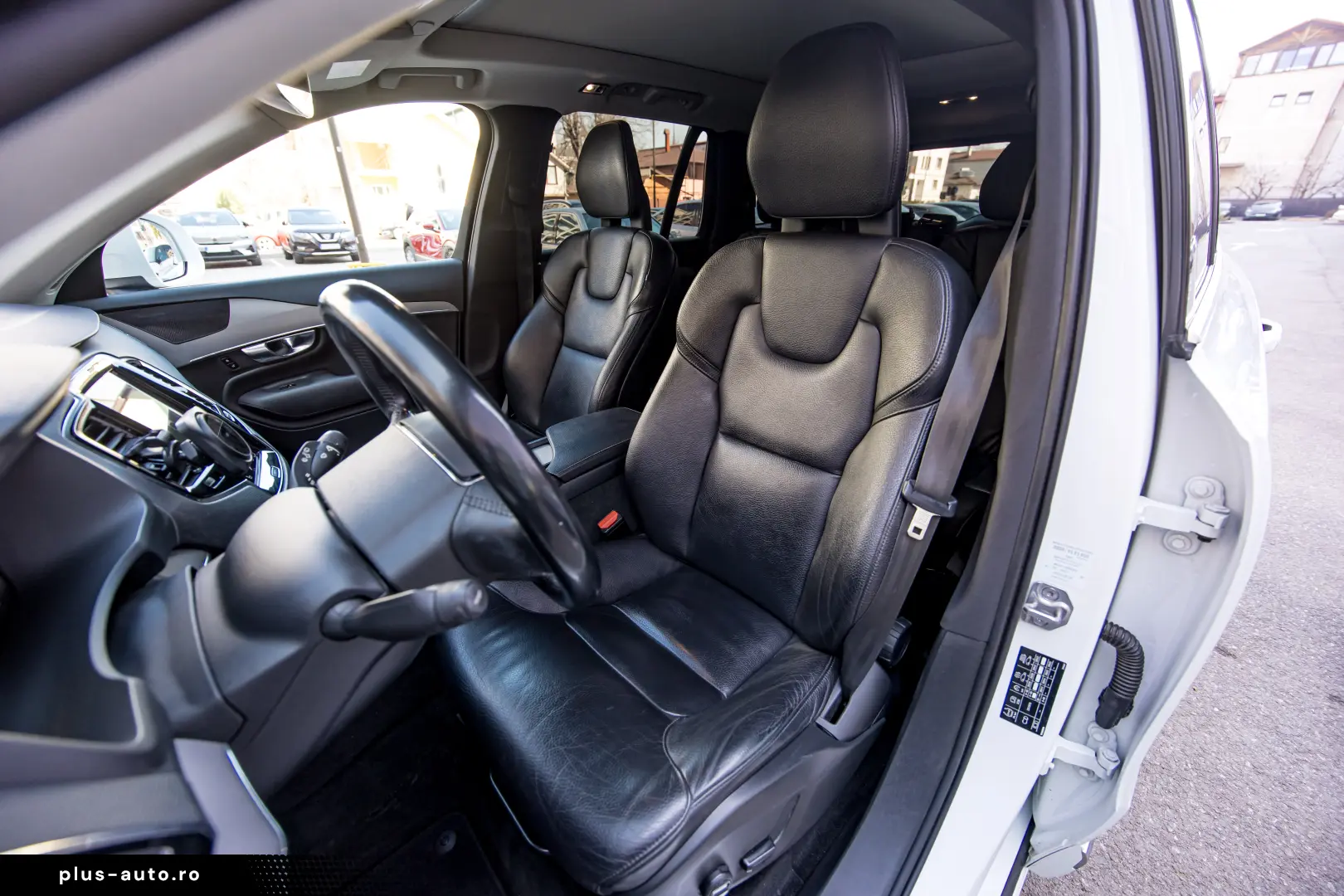 Volvo XC90 T8 PHEV 7 Locuri H&K 360 HUD Panoramic Keyless