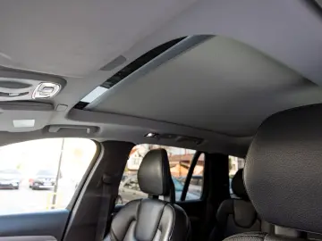 Volvo XC90 T8 PHEV 7 Locuri H&K 360 HUD Panoramic Keyless