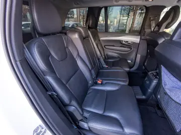 Volvo XC90 T8 PHEV 7 Locuri H&K 360 HUD Panoramic Keyless