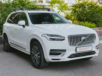 Volvo XC90 T8 PHEV 7 Locuri H&K 360 HUD Panoramic Keyless