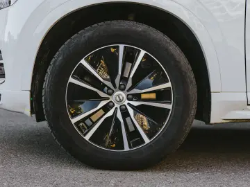 Volvo XC90 T8 PHEV 7 Locuri H&K 360 HUD Panoramic Keyless