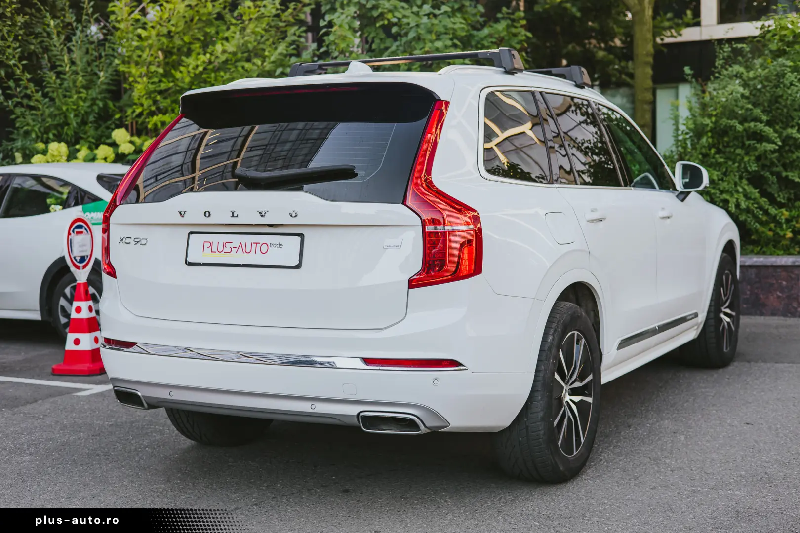 Volvo XC90 T8 PHEV 7 Locuri H&K 360 HUD Panoramic Keyless