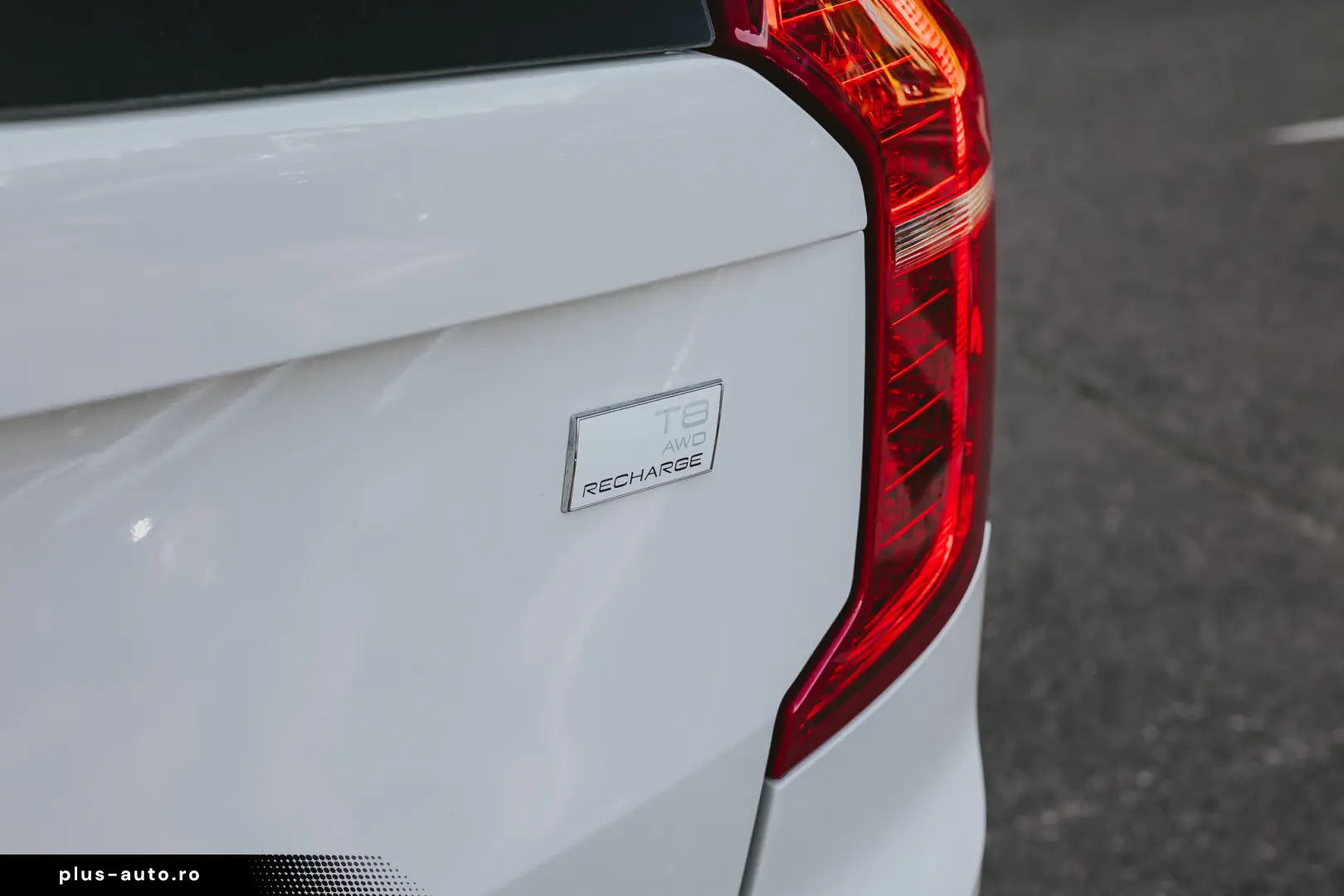 Volvo XC90 T8 PHEV 7 Locuri H&K 360 HUD Panoramic Keyless