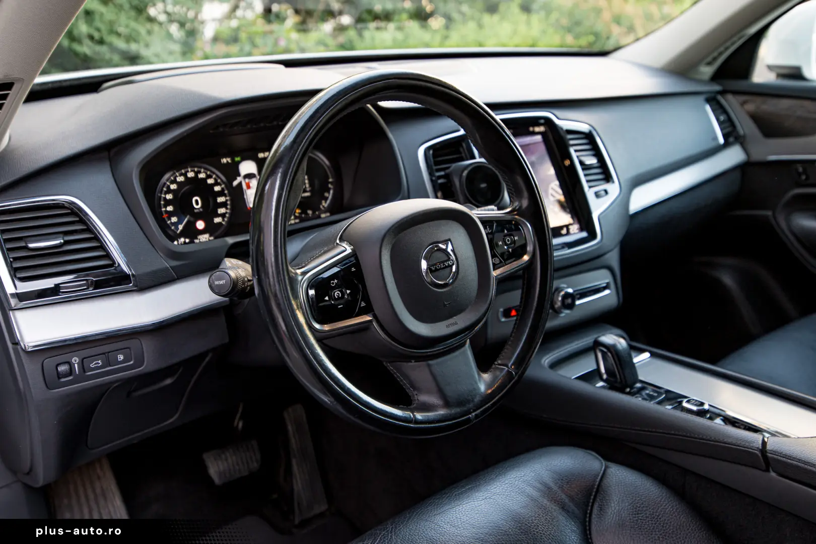 Volvo XC90 T8 PHEV 7 Locuri H&K 360 HUD Panoramic Keyless