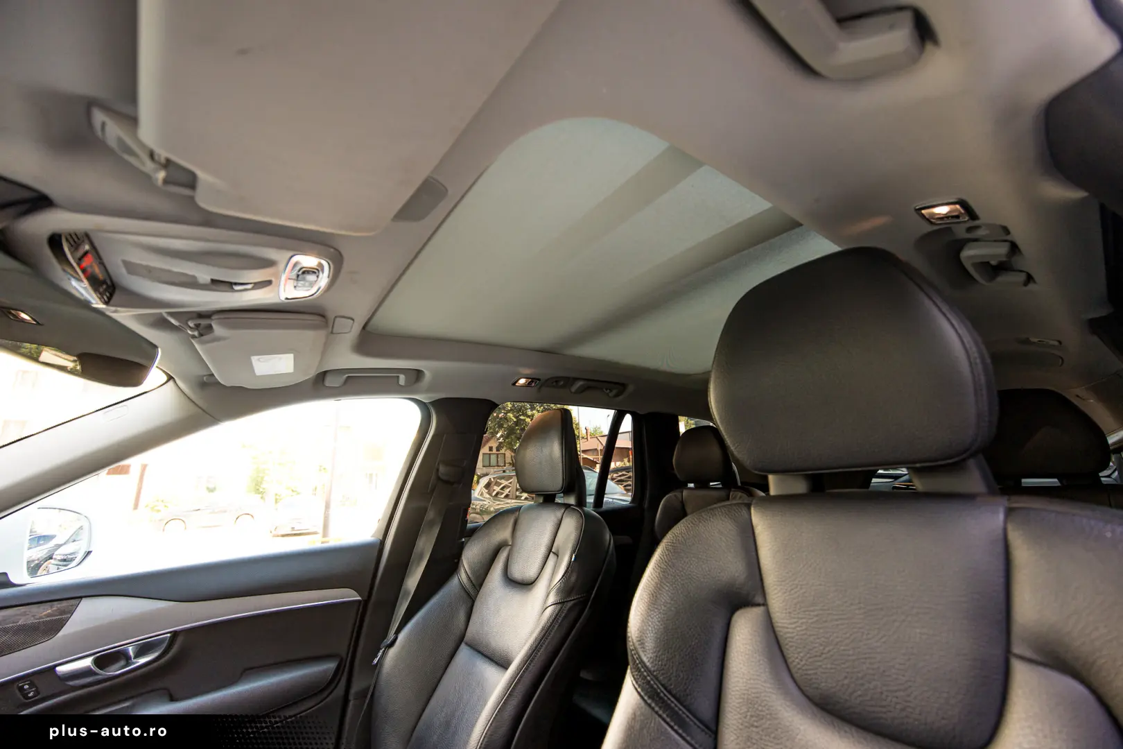 Volvo XC90 T8 PHEV 7 Locuri H&K 360 HUD Panoramic Keyless
