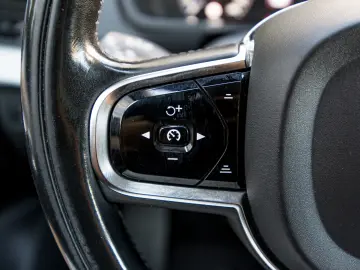 Volvo XC90 T8 PHEV 7 Locuri H&K 360 HUD Panoramic Keyless