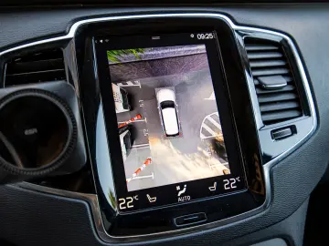 Volvo XC90 T8 PHEV 7 Locuri H&K 360 HUD Panoramic Keyless
