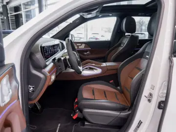 Mercedes-Benz GLE 53 AMG 4M  Night Panorama