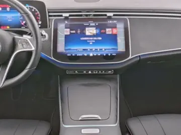 MERCEDES-BENZ E 450 4M AVANTG ADV BURM4D SITZKLIMA 3&hellip;