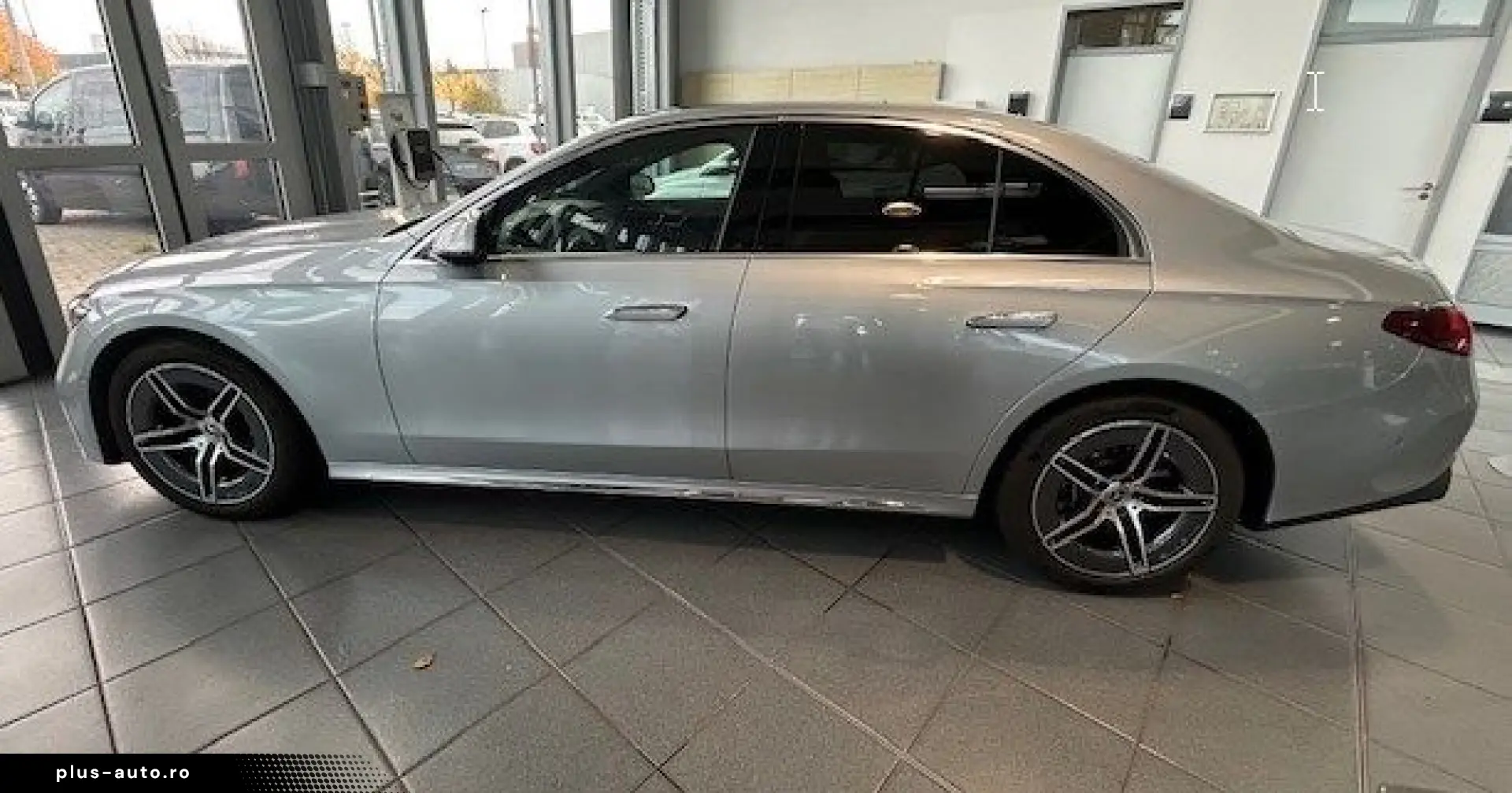 MERCEDES-BENZ E 450 4M AMG Pano Digital Light Distro&hellip;