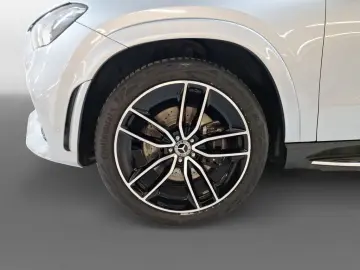 MERCEDES-BENZ GLE 300 d 4MATIC AMG