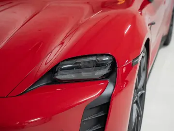 PORSCHE Taycan GTS Sport Turismo InnoDrive Sport Chrono