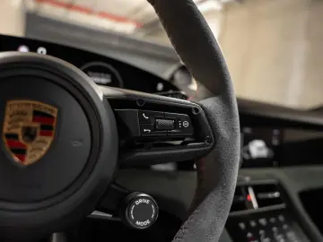 PORSCHE Taycan GTS Sport Turismo InnoDrive Sport Chrono