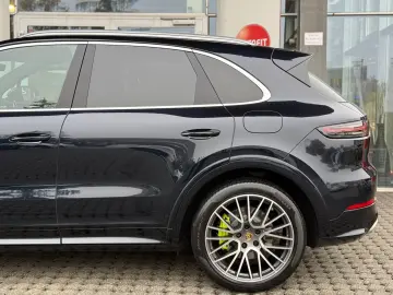 Porsche Cayenne E-Hybrid SPORT-DES SPORT-CR