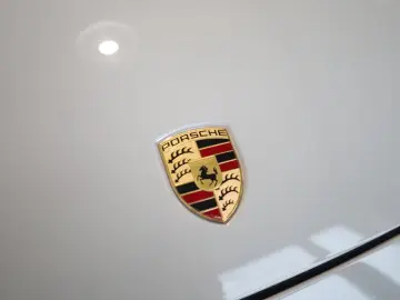 Porsche Cayenne E-Hybrid PASM KAMERA