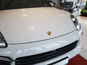 Porsche Cayenne E-Hybrid PASM KAMERA