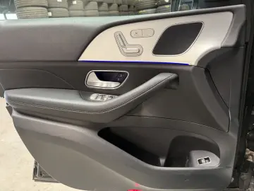 MERCEDES-BENZ GLE 300 d 4M