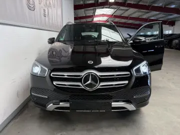 MERCEDES-BENZ GLE 300 d 4M