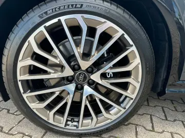 AUDI SQ5 Sportback quattro edition one AHK