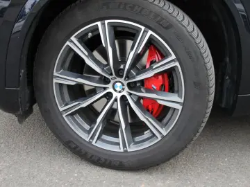 BMW X5 xDrive40d M-Sport Standhzg. AHK