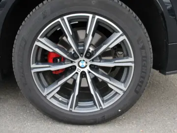 BMW X5 xDrive40d M-Sport Standhzg. AHK