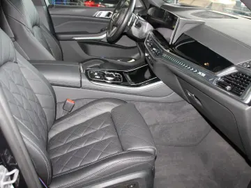 BMW X5 xDrive40d M-Sport Standhzg. AHK