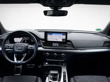 AUDI Q5 Sportback 45 TFSI quattro S line Virtual AHK