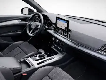 AUDI Q5 Sportback 45 TFSI quattro S line Virtual AHK