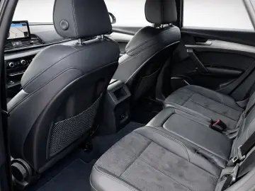 AUDI Q5 Sportback 45 TFSI quattro S line Virtual AHK