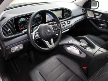 MERCEDES-BENZ GLE 300 d 4M AMG