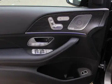 MERCEDES-BENZ GLE 300 d 4M AMG