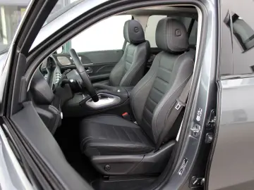 MERCEDES-BENZ GLE 300 d 4M AMG